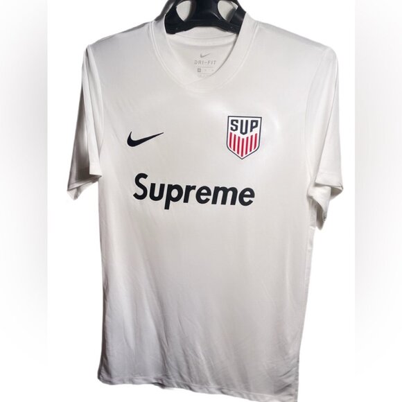 Nike x Supreme USA Soccer Nylon White lightweight Jersey short sleeve Shirt M - Picture 2 of 4